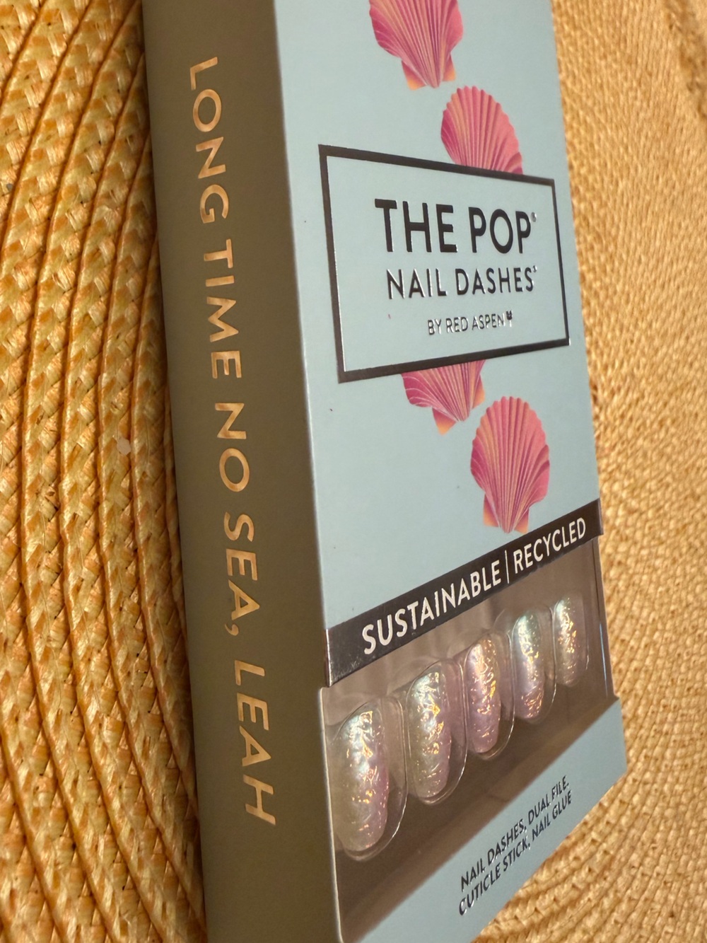 ⭐️ NEW Red Aspen nail dashes - Picture 7 of 7